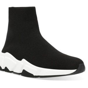 STEVE MADDEN SOCK SHOES